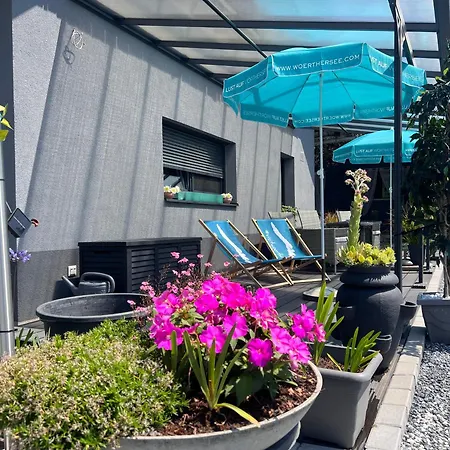 Dependance Komposch Adults Only *